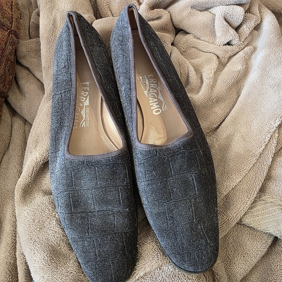 Salvatore Ferragamo Shoes - Authentic Salvatore Ferragamo Grey Textured Calf Hair Loafers - Size 10B